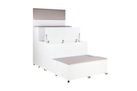 AudiTEAM-katsomo muuttaa tilan yhteisölliseksi ja monikäyttöiseksi. Katsomossa on portaittain rakentuva moduulirakenne.