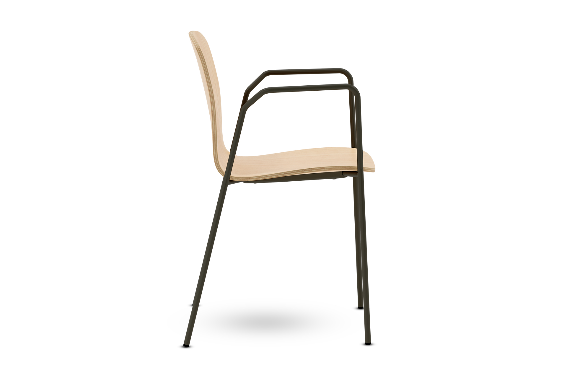 Mai_vierastuoli_käsinojilla3_digi